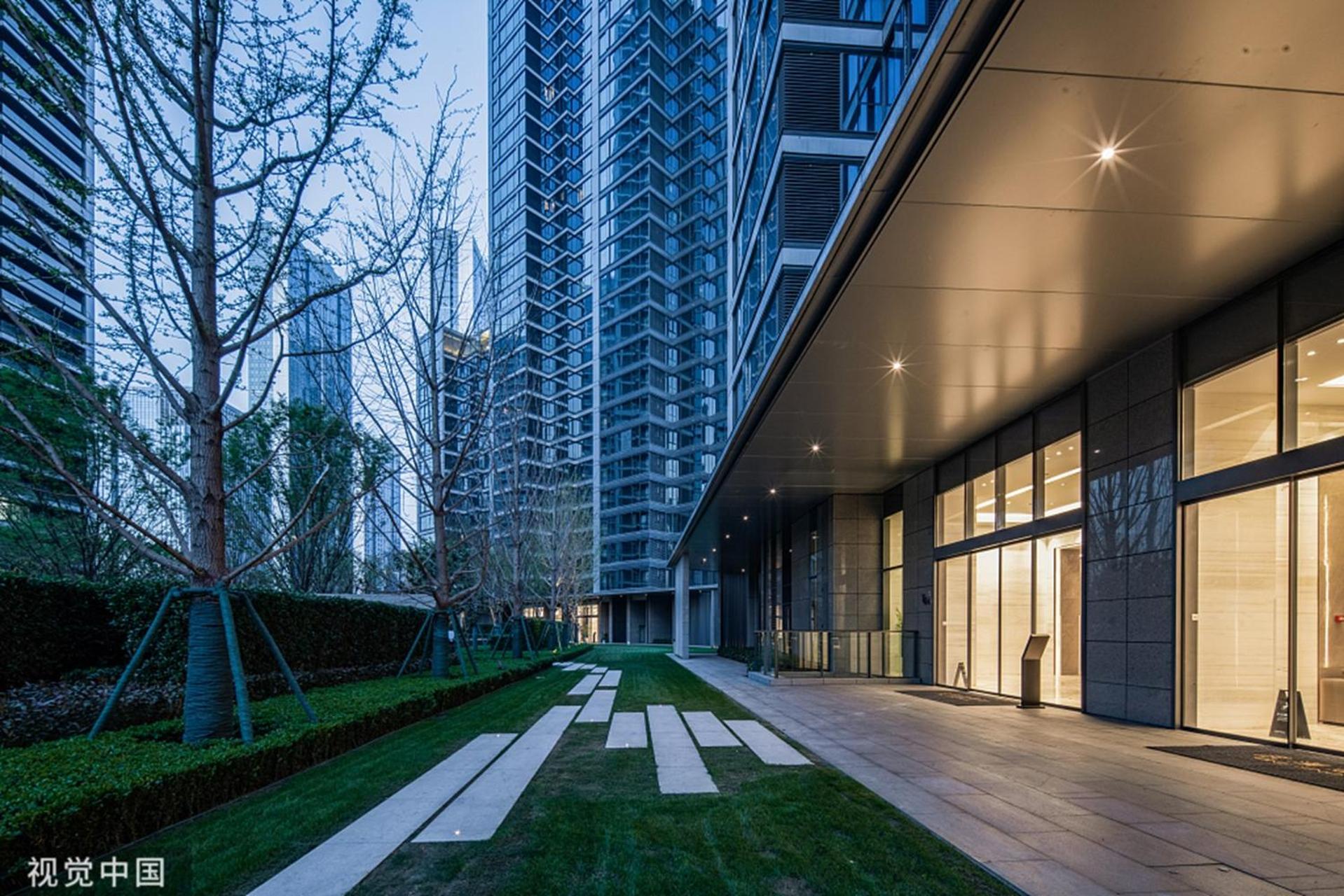 Eastern Hub - Jing'an Temple Branch Hanlin Mansion Jing'an Temple Nanjing West Road Henglong Plaza Jiuguang Center Mall Apartment *