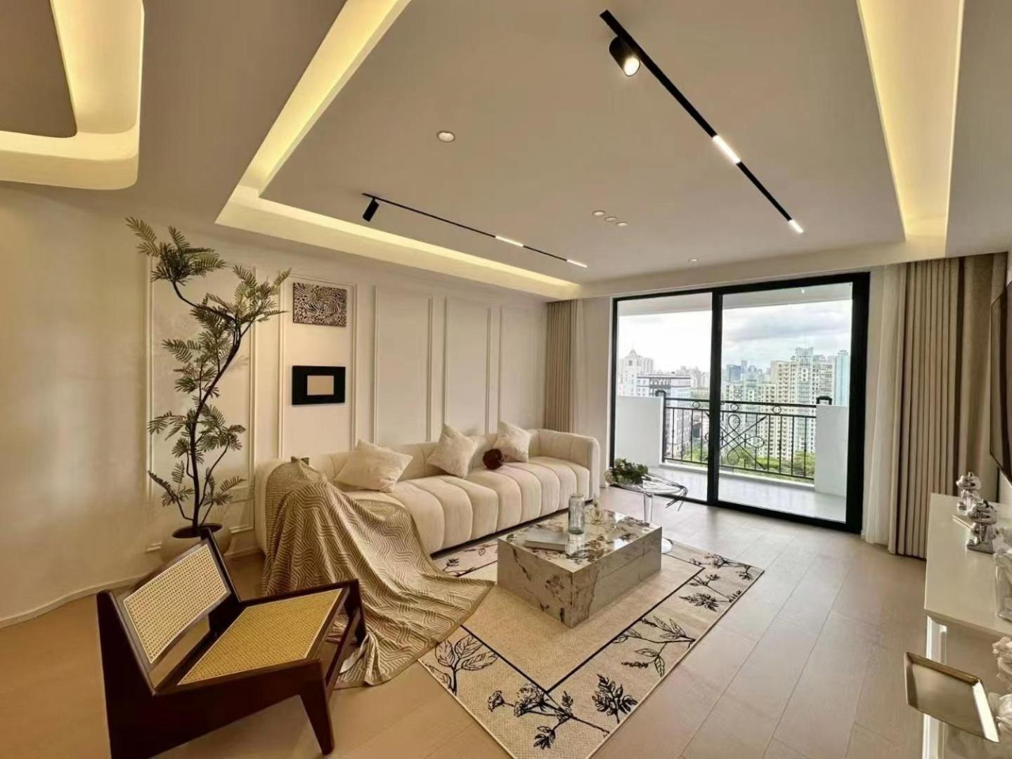 Apartemen Eastern Hub - Jing'an Temple Branch Hanlin Mansion Jing'an Temple Nanjing West Road Henglong Plaza Jiuguang Center Mall *